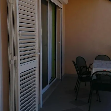Casa de hóspedes Ara
